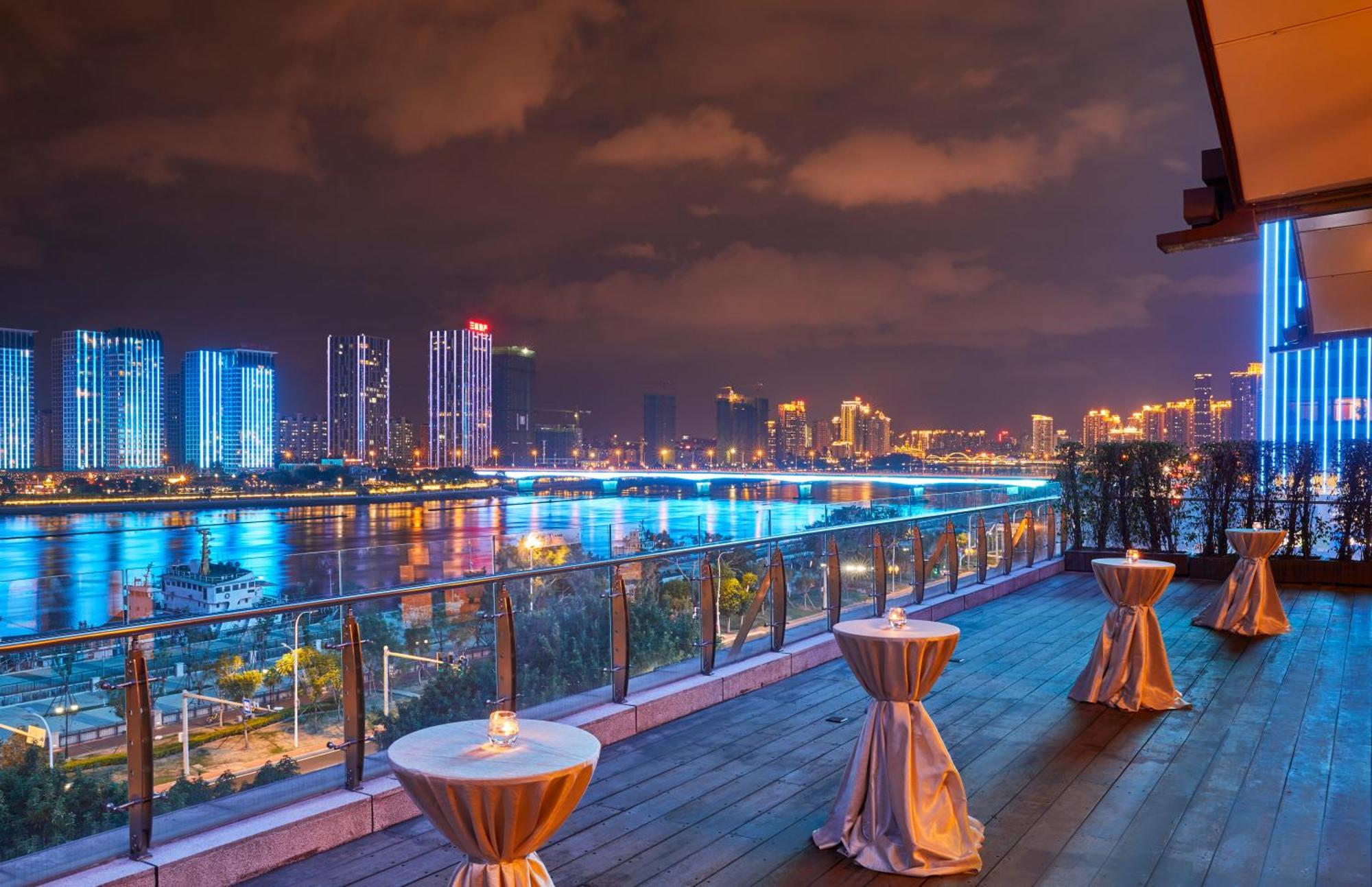 The Westin Fuzhou Minjiang Hotel Exterior photo